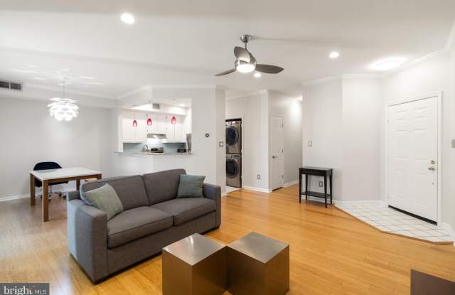 6944 ELLINGHAM Circle unit: A