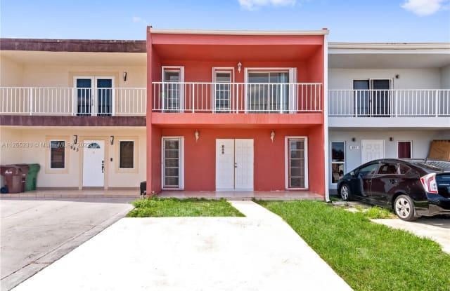 839 W 79th St - 839 West 79th Street, Hialeah, FL 33014