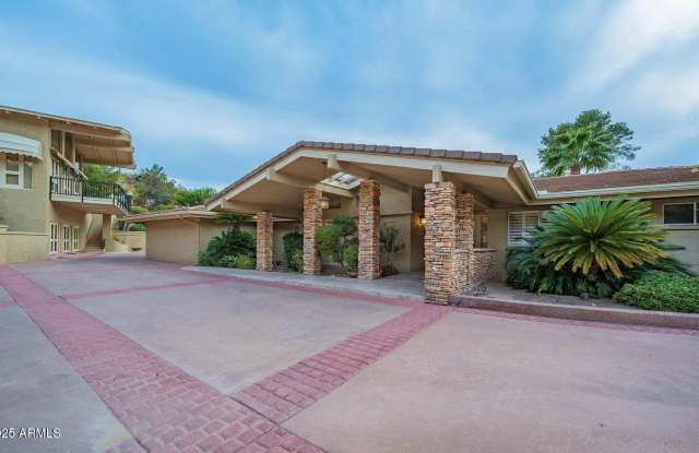 Photo of 3500 E LINCOLN Drive unit: 26