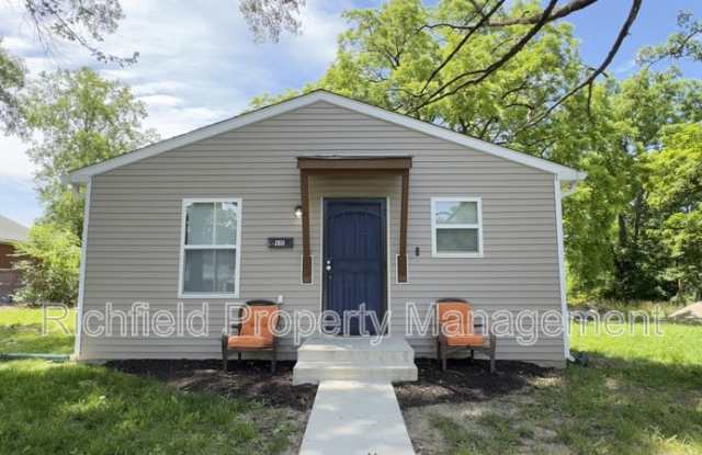 2850 North Chester Avenue