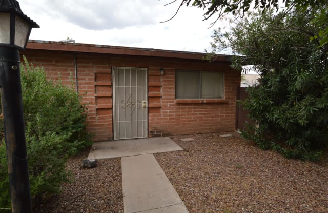 3527 E Florence Drive - 3527 East Florence Drive, Tucson, AZ 85716