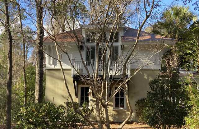 149 N Shelmore Blvd - 149 North Shelmore Boulevard, Mount Pleasant, SC 29464