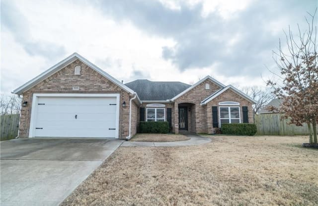 3131  W Ika  LN - 3131 West Ika Lane, Fayetteville, AR 72704