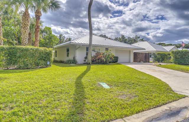 55 N Sewalls Point Road