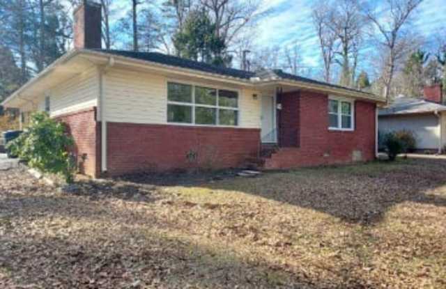 333 Francis Marion dr - 333 Francis Marion Drive, Spartanburg County, SC 29302