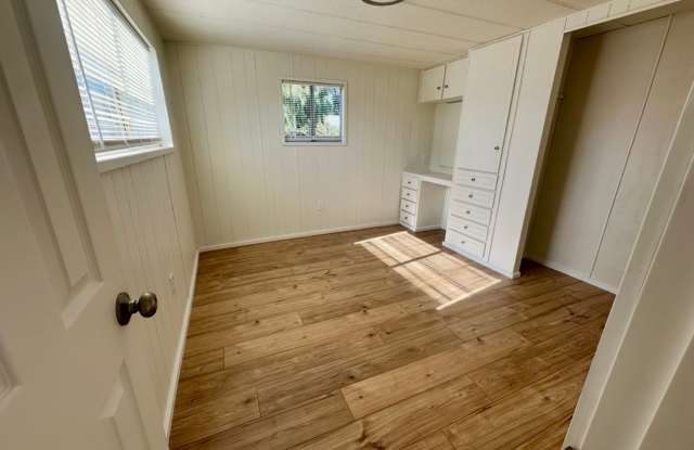 Available NOW! Affordable 2bdrm, 1 bath