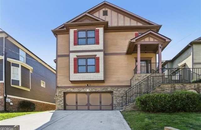2108 NW Main Street NW