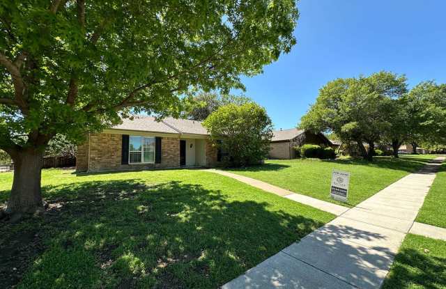 Charming home near Greenbelt! - 3224 Topaz Way, Plano, TX 75023