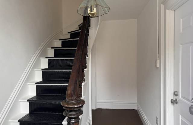 528 4th Avenue unit: #2