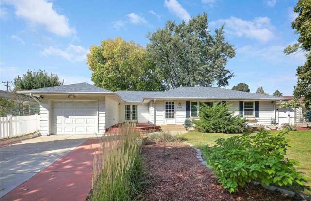 Photo of 6638 17th Avenue S