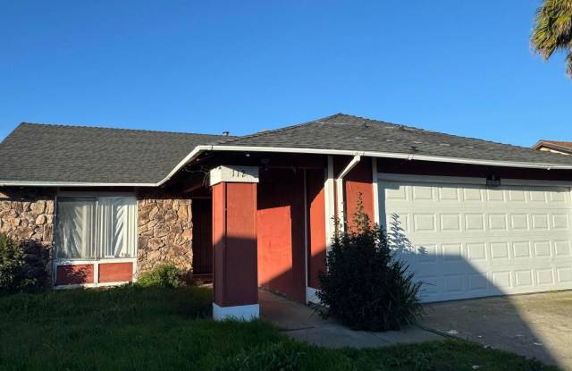 Available: Open House Saturday 3/30/24 at 1:00-2:00 pm - 112 Lilac Court, Vallejo, CA 94589