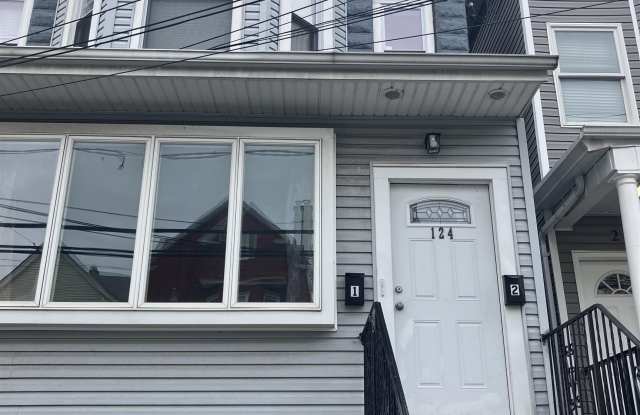 Photo of 124 WEST 27TH ST