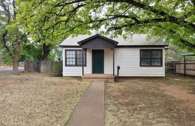 2620 36th Street - 2620 36th Street, Lubbock, TX 79413