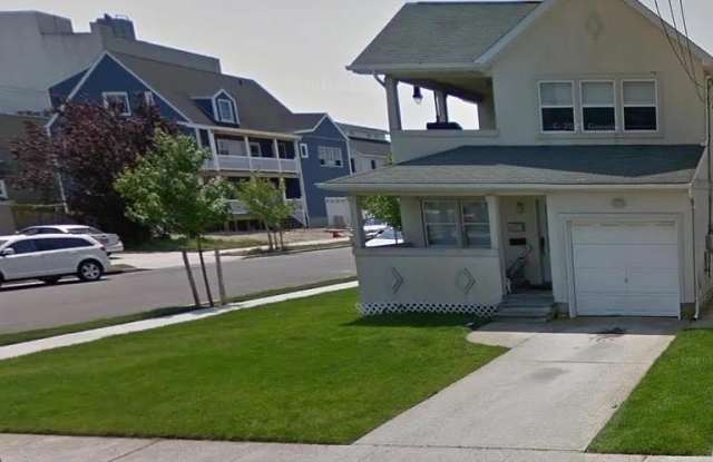 457 Monroe Boulevard