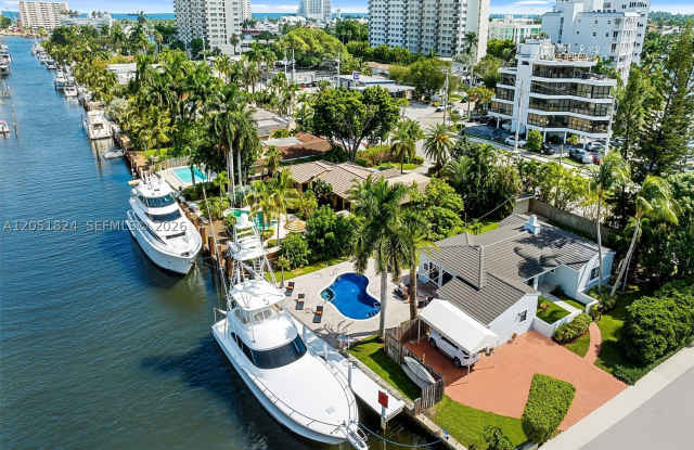 2301 E Las Olas Blvd
