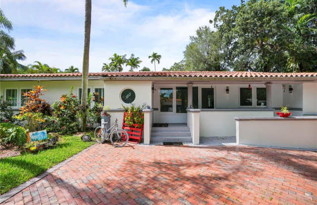 Photo of 1436 Mantua Ave