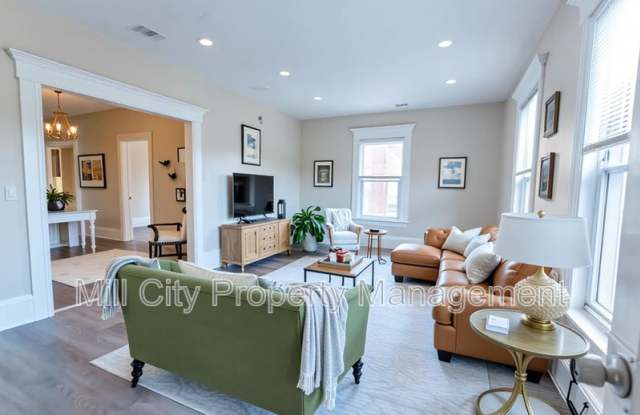 Photo of 261 Orange Street - 2