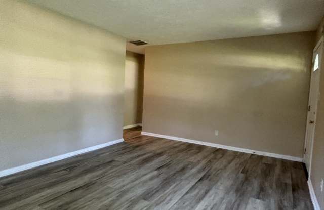 4103 North Grand Avenue