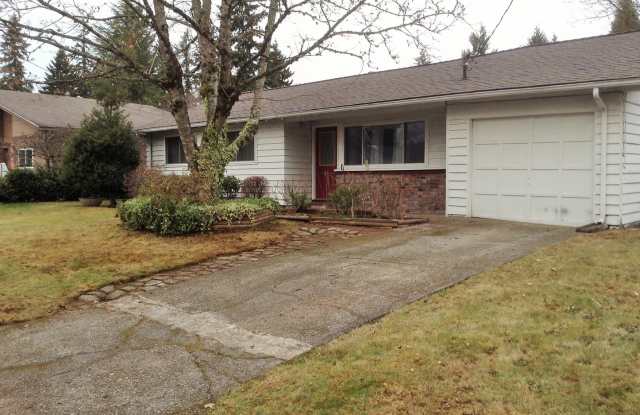 Beautiful 4 Bed 2 Bath Rambler Near Microsoft