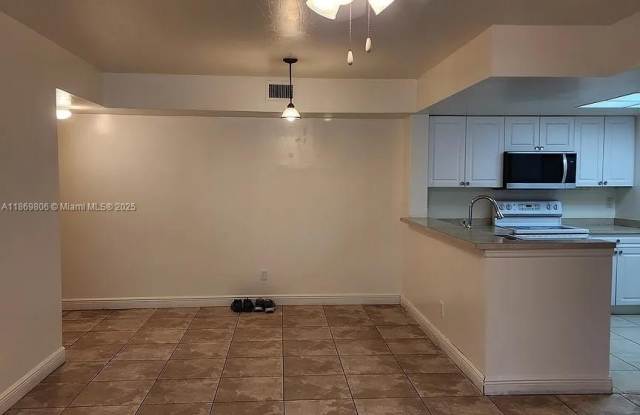 9022 W Atlantic Blvd