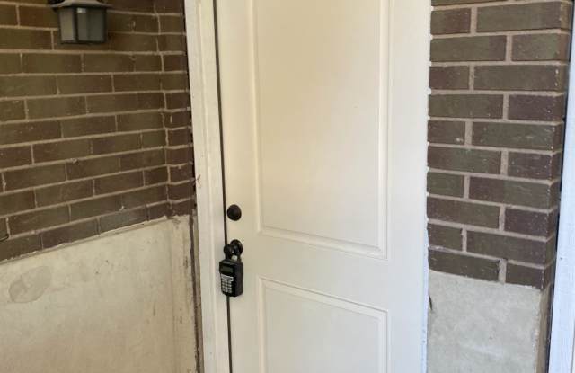 1681 North 1575 West - 4