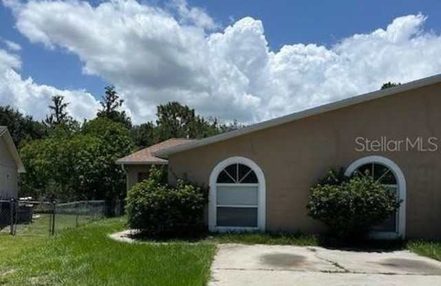 558 IMPERIAL PLACE
