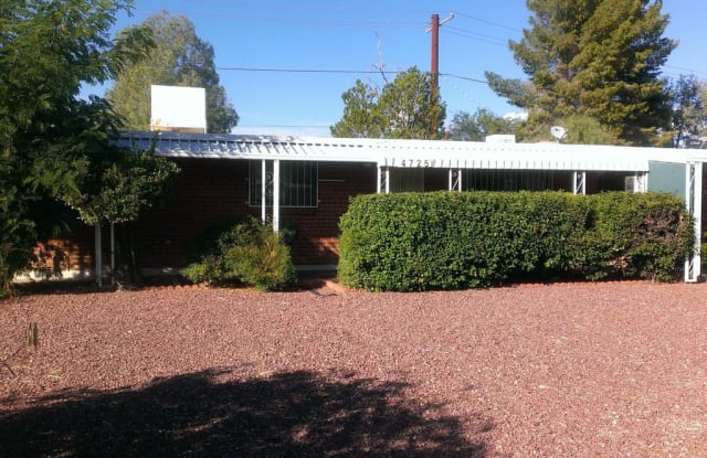 4725 E. 25th St. - 4725 East 25th Street, Tucson, AZ 85711