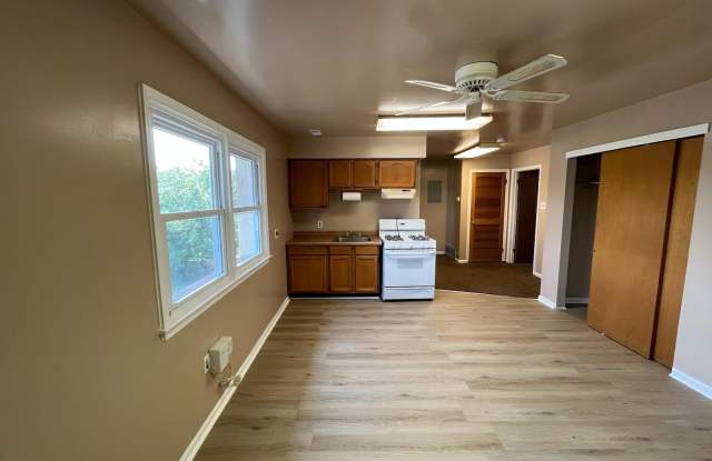 1000 E WILLOW GROVE Avenue