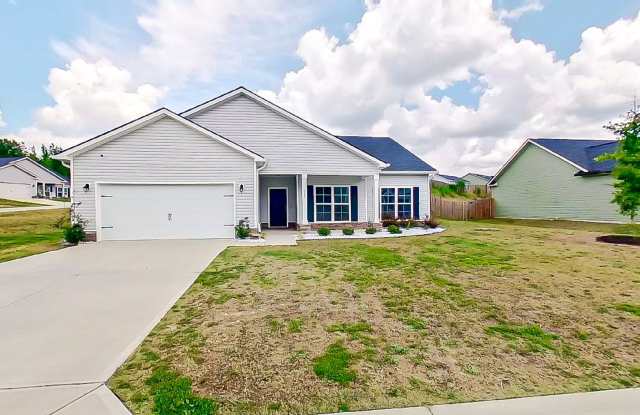 Gorgeous Columbia County 4 Bedroom in Grove Landing Subdivision.