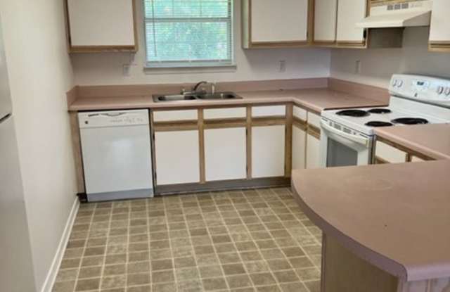 2815 Bradford Place, Unit 4