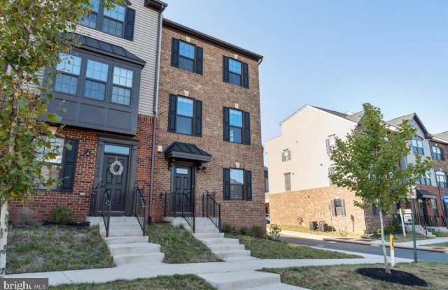 Photo of 14032 SUNRISE VALLEY Drive