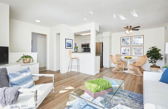 Sand Canyon Villas And Townhomes