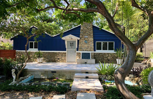 Photo of 824 35th Street