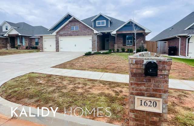 1620 Northeast 35th Street