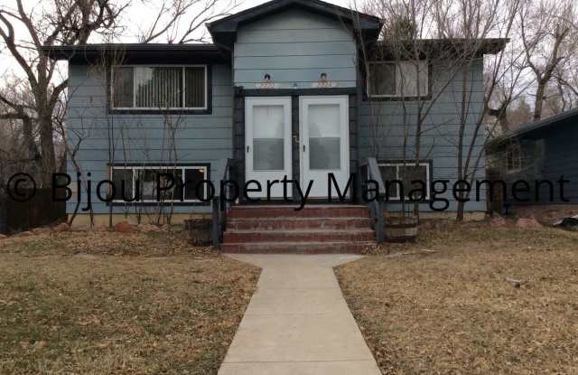 Westside Duplex - 2222 Cooper Avenue, Colorado Springs, CO 80907