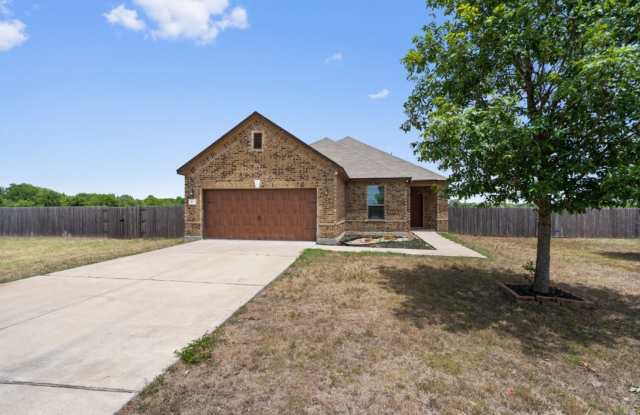 117 Brittany Ln, Bastrop, Texas 78602 photos photos