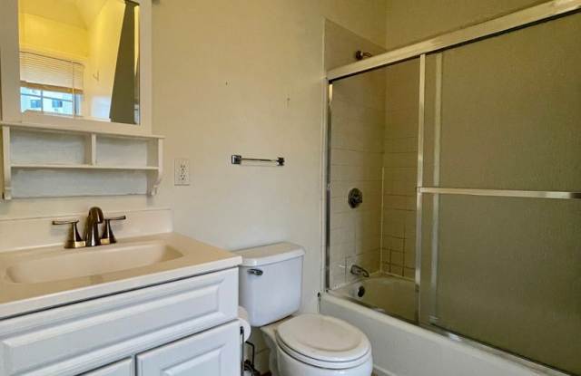 4 Bedroom- Furnished