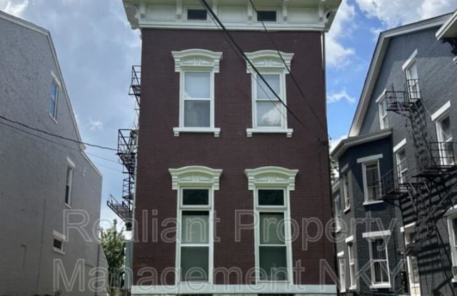 1327 Scott St - 1327 Scott Street, Covington, KY 41011