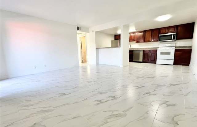 Photo of 5161 River Glen Drive