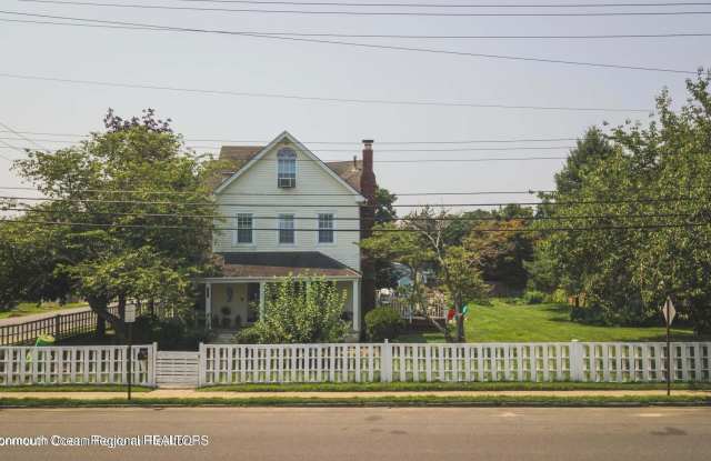276 West End Avenue