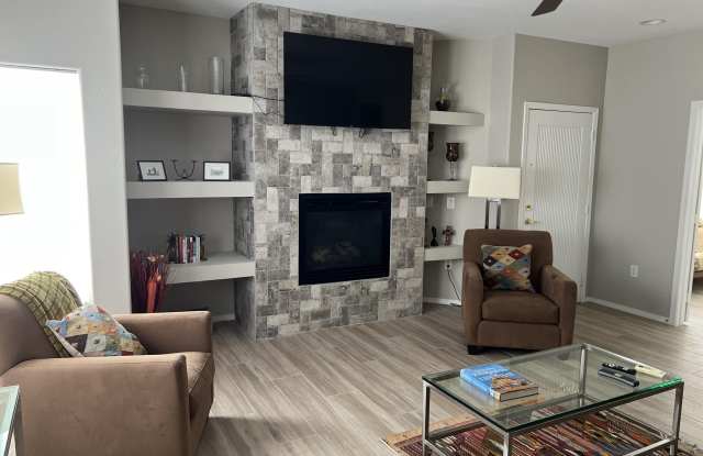 19700 N 76TH Street unit: 1175