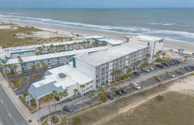 935 S Atlantic Avenue unit: 102