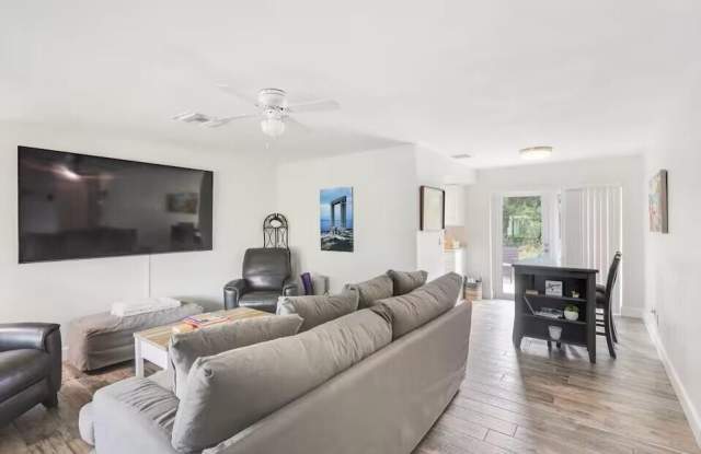 1519 Treemont Avenue