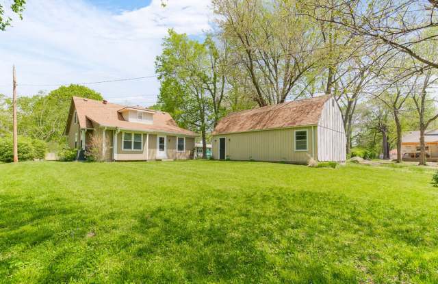 411 East Gudgell AvenueWhole House - 677209https://livehomeroom.com/524