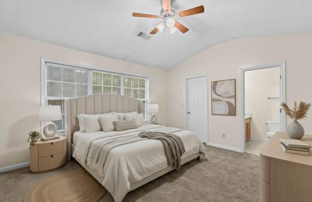 6294 Hickory Lane Circle