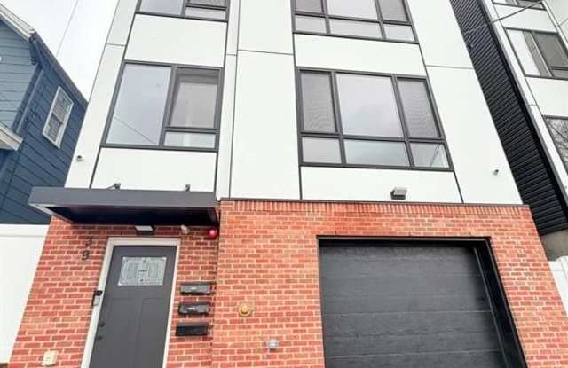 39 7th Street 2 - 3