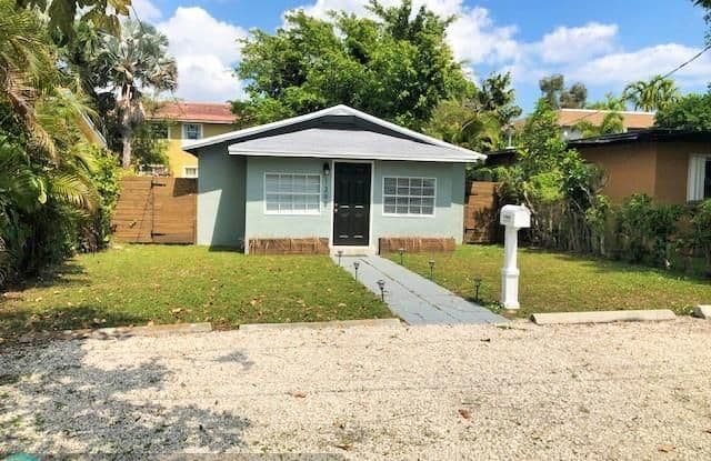 1399 NE 34th St - 1399 Northeast 34th Street, Oakland Park, FL 33334