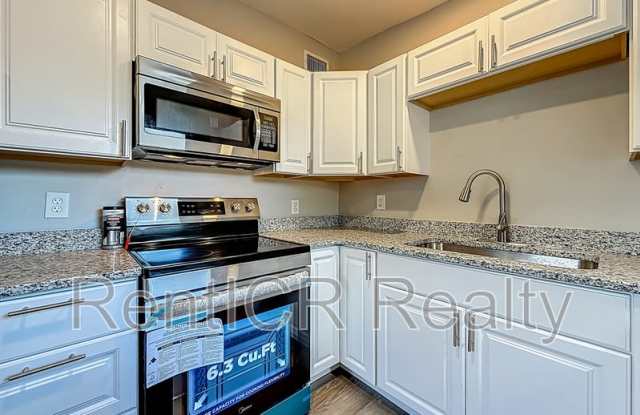 4017 East Grove Street