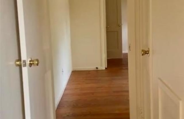 704 6th Avenue unit: 21