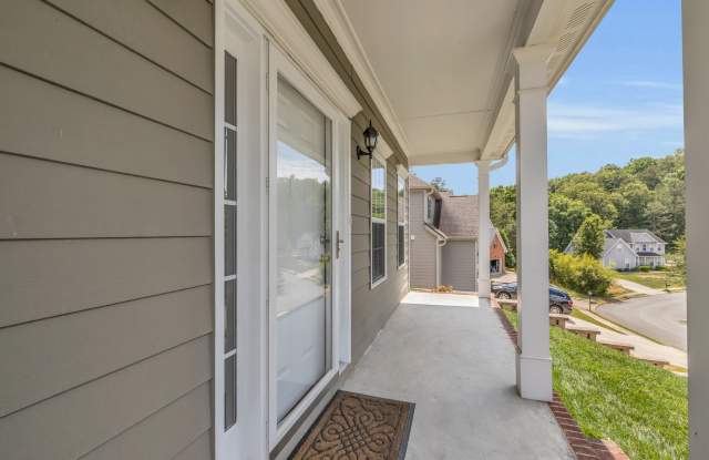 5623 Crooked Creek Dr